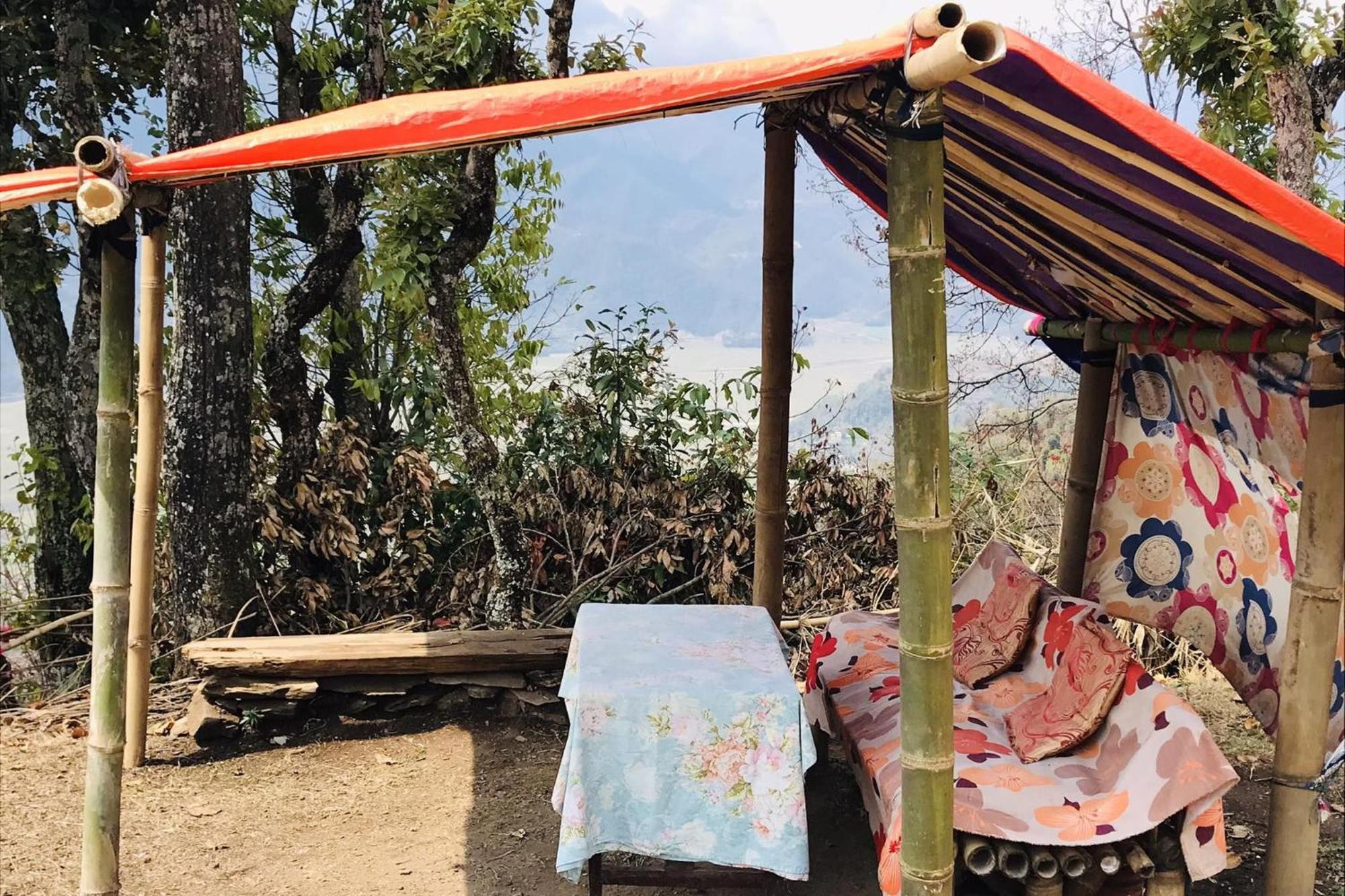 Hom'S Homestay & Farmstay Sarangkot Pokhara Esterno foto
