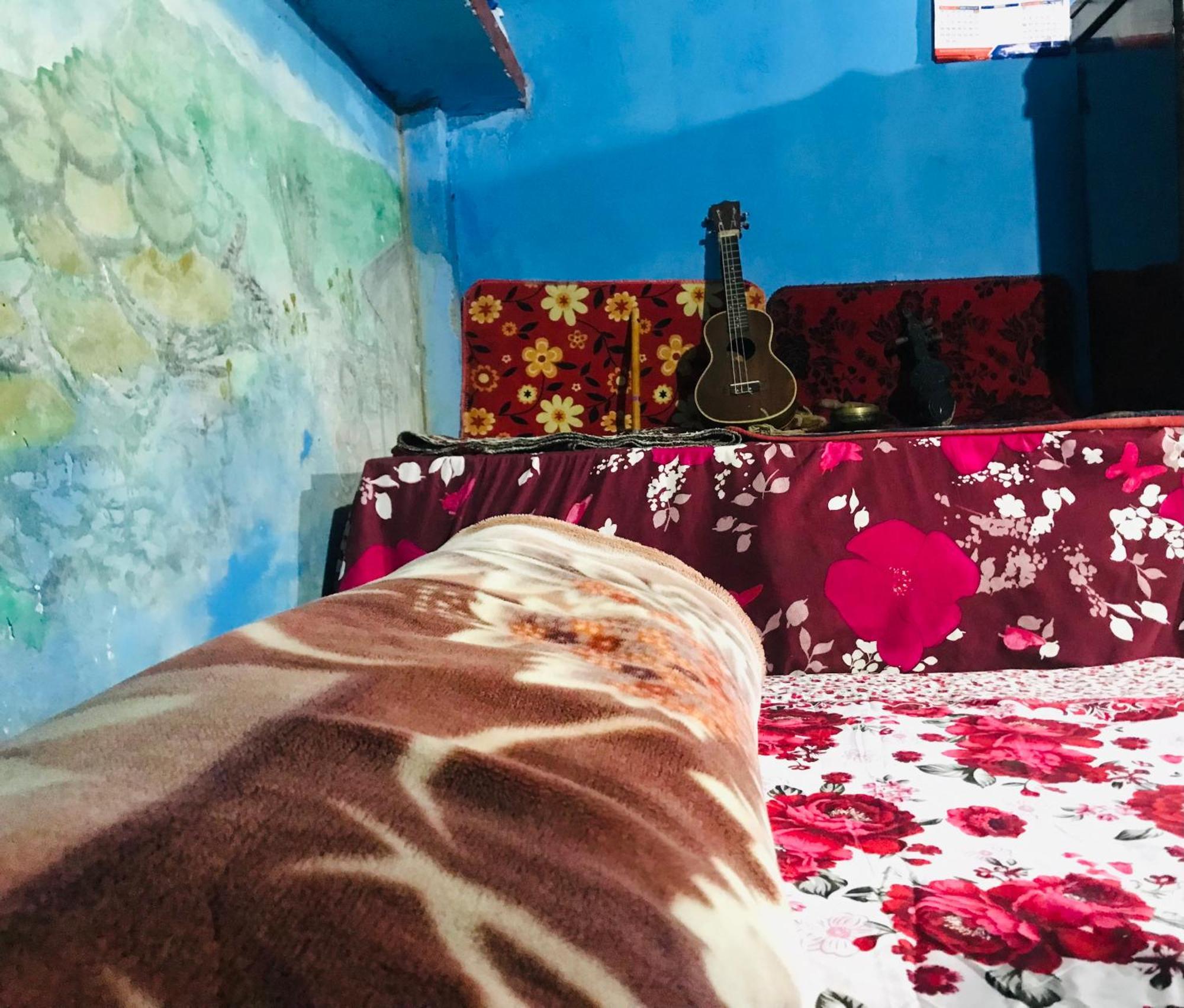 Hom'S Homestay & Farmstay Sarangkot Pokhara Esterno foto